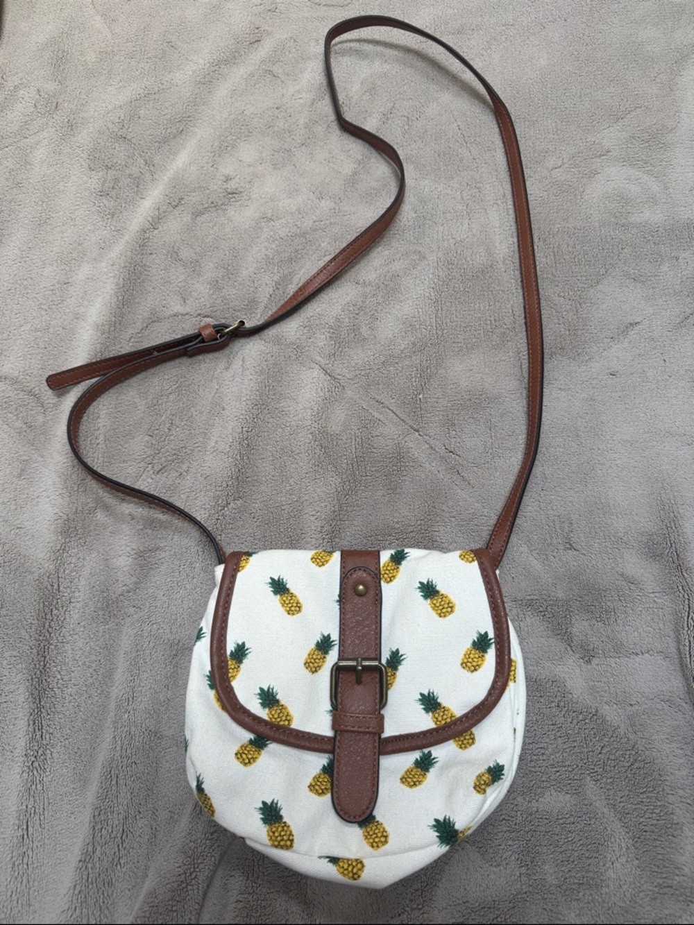 Forever 21 White Pineapple Print Crossbody with Brown Trim